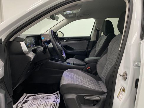 Used 2026 Volkswagen Tiguan S AWD/4WD image 25