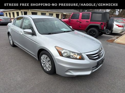 Used 2012 Honda Accord LX image 1
