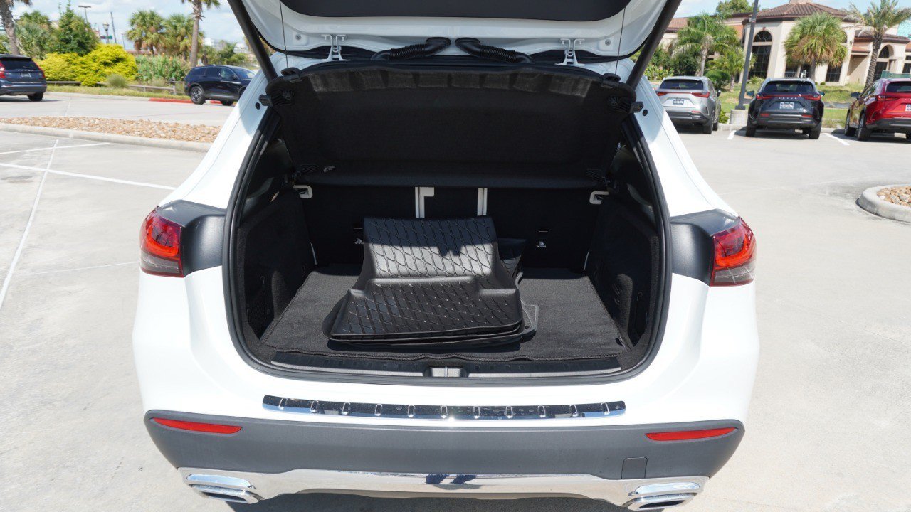 Used 2021 Mercedes-Benz GLA 250 image 36