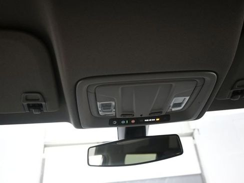 Used 2021 Chevrolet Silverado 1500 LT Trail Boss w/ Bed Protection Package AWD/4WD image 12