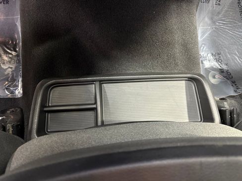 Used 2024 RAM 2500 Big Horn w/ Night Edition AWD/4WD image 36