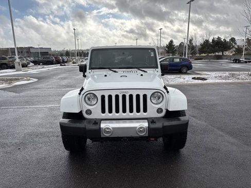 Used 2015 Jeep Wrangler Unlimited Sahara w/ Max Tow Package image 8