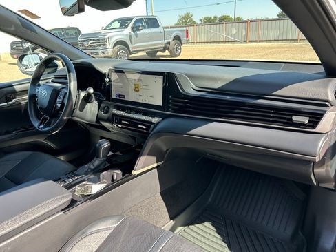Used 2025 Toyota Camry XSE FWD image 44