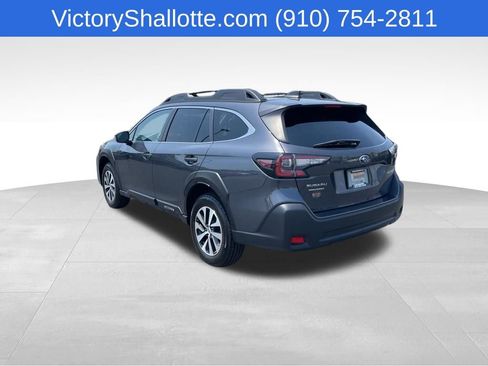 Used 2023 Subaru Outback Premium AWD/4WD image 6