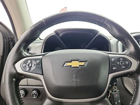 Used 2016 Chevrolet Colorado LT w/ LT Convenience Package image 12