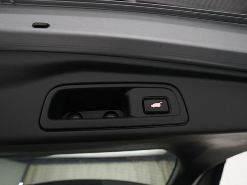 Certified 2022 Honda Pilot Special Edition image 15