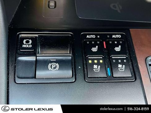 Used 2022 Lexus RX 450h AWD w/ Premium Package image 36