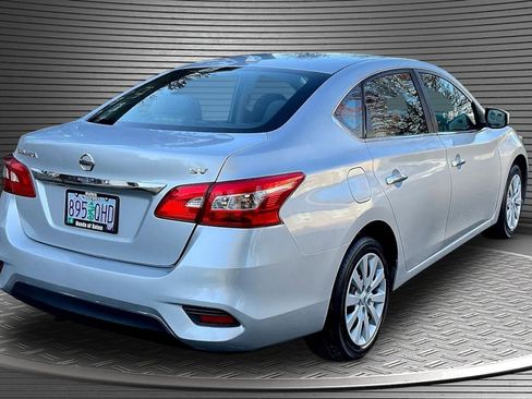 Used 2017 Nissan Sentra SV FWD image 6