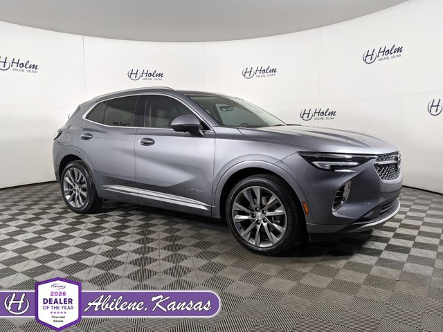 Used 2021 Buick Envision Avenir w/ Technology Package II FWD image 1