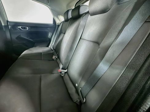 Used 2023 Honda Civic LX image 4