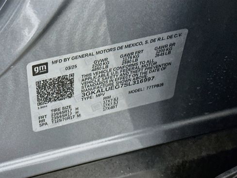 Used 2025 GMC Terrain Elevation AWD/4WD image 12