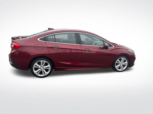 Used 2016 Chevrolet Cruze Premier image 9