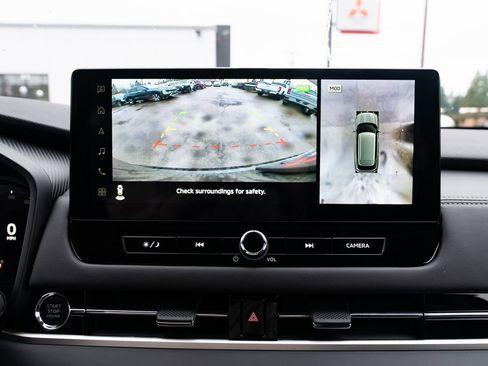 New 2026 Mitsubishi Outlander SEL image 14