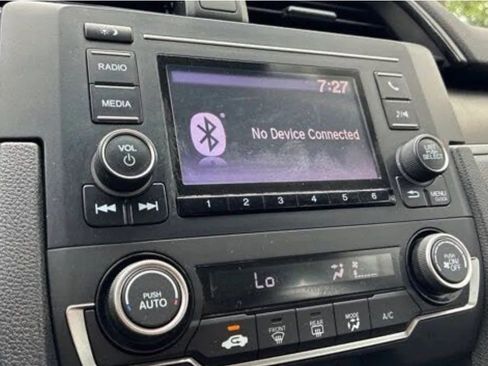 Used 2019 Honda Civic LX image 9