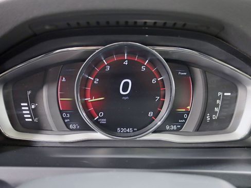 Used 2016 Volvo S60 T5 Premier image 17