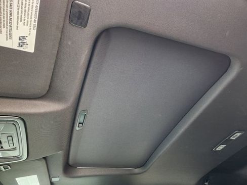 Used 2024 Chevrolet Silverado 1500 High Country w/ High Country Premium Package image 25