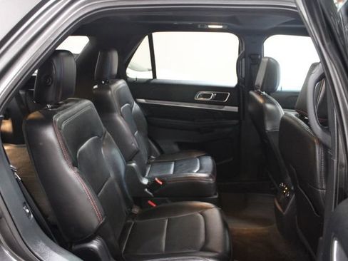 Used 2018 Ford Explorer Sport AWD/4WD image 31