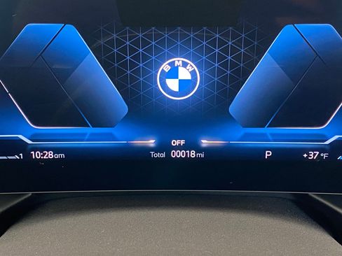 New 2026 BMW 228i xDrive w/ Technology Package image 18