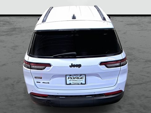 Used 2021 Jeep Grand Cherokee L Laredo AWD/4WD image 3
