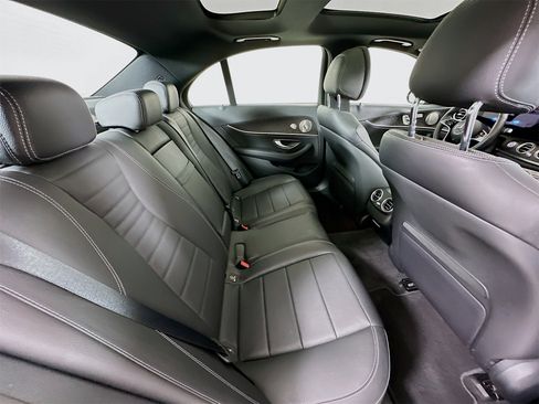 Used 2023 Mercedes-Benz E 450 4MATIC Sedan image 29