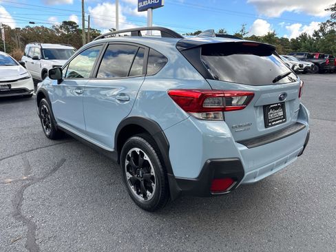 Used 2021 Subaru Crosstrek 2.0i Premium image 5