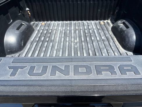 Used 2024 Toyota Tundra Platinum AWD/4WD image 19