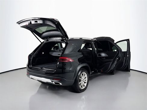 Used 2024 Mercedes-Benz GLE 450e 4MATIC image 22