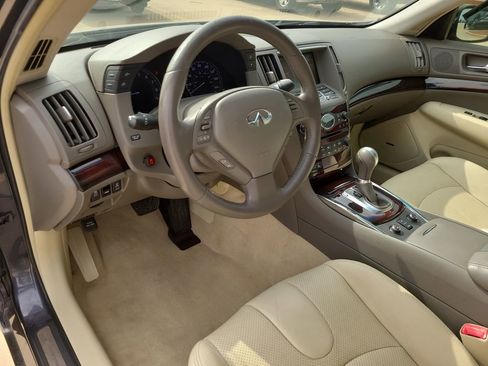 Used 2013 INFINITI G37 x w/ Premium Pkg image 14