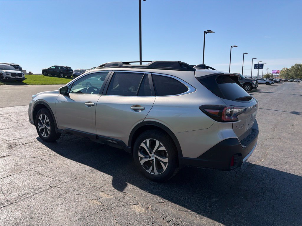 Used 2020 Subaru Outback Limited w/ Popular Package #2 AWD/4WD image 5