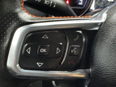 Used 2023 Jeep Gladiator Mojave w/ Cold Weather Group image 30