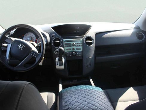Used 2011 Honda Pilot LX image 7