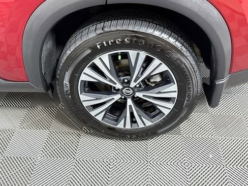 Certified 2021 Nissan Rogue SV w/ Premium Package image 4