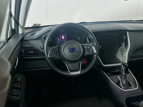 Used 2025 Subaru Outback Premium image 17