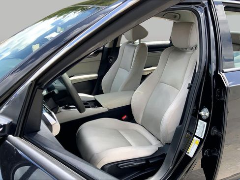 Used 2018 Honda Accord LX image 8