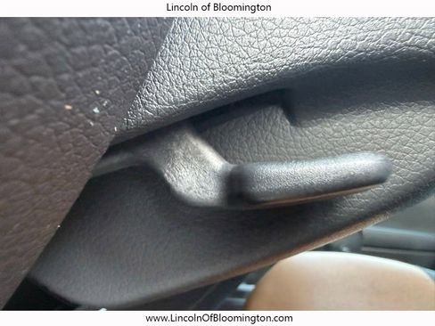 Used 2015 Nissan Rogue SL w/ SL Premium Package image 50