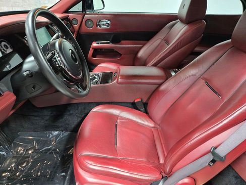 Used 2015 Rolls-Royce Wraith image 11