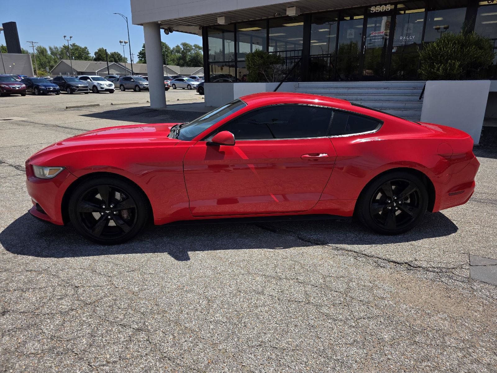 Used 2017 Ford Mustang Coupe w/ Ecoboost Performance Package RWD image 8