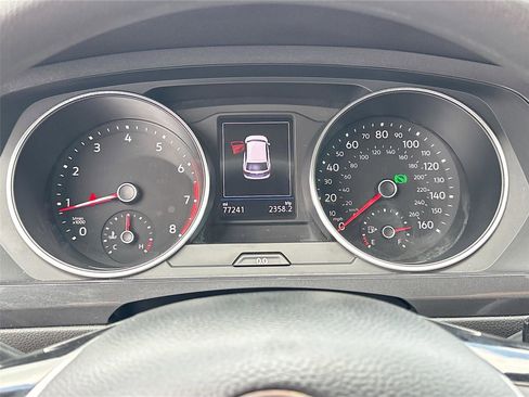 Used 2020 Volkswagen Tiguan S FWD image 12