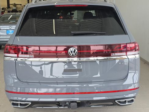 New 2026 Volkswagen Atlas SEL Premium R-Line image 10