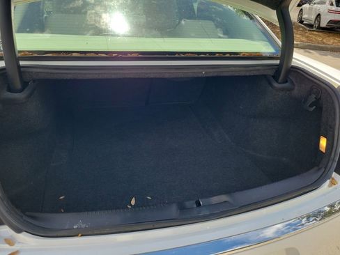 Used 2016 Chrysler 300 Limited w/ Driver Convenience Group image 15