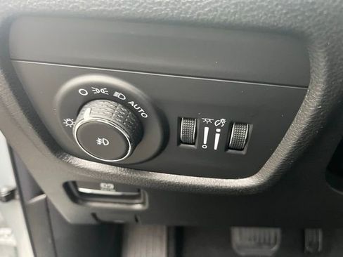 New 2025 Jeep Grand Cherokee L Limited w/ Black Appearance Package image 20