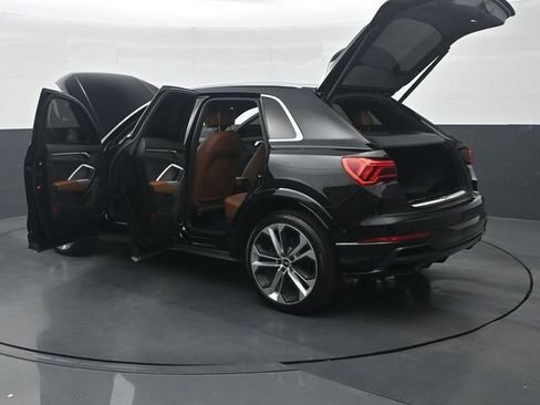 Used 2021 Audi Q3 2.0T Premium Plus AWD/4WD image 38