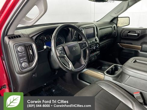 Used 2019 Chevrolet Silverado 1500 RST w/ True North Edition AWD/4WD image 3