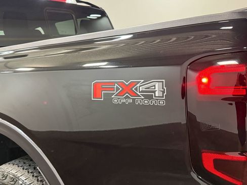 Used 2024 Ford Ranger Lariat w/ FX4 Off-Road Package image 55