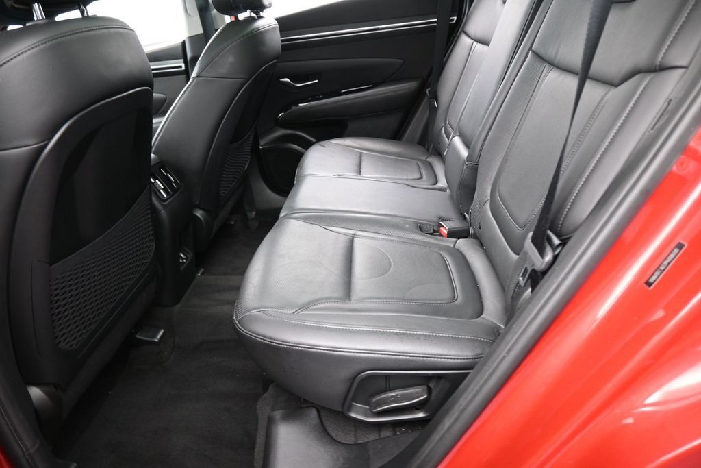 Used 2023 Hyundai Tucson Limited w/ Cargo Package AWD/4WD image 43