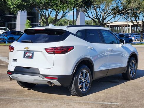 Used 2023 Chevrolet Blazer LT w/ Convenience Package image 7