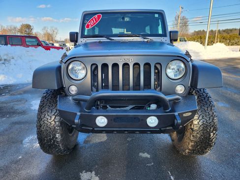 Used 2017 Jeep Wrangler Unlimited Sport image 21