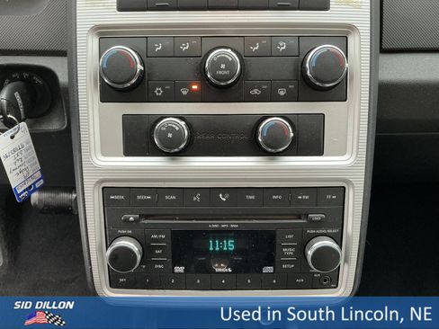 Used 2009 Dodge Journey SXT w/ Flexible Seating Group image 10