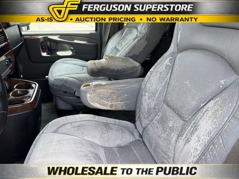 Used 2014 GMC Savana 1500 RWD image 16