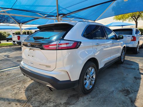 Used 2019 Ford Edge Titanium FWD image 4